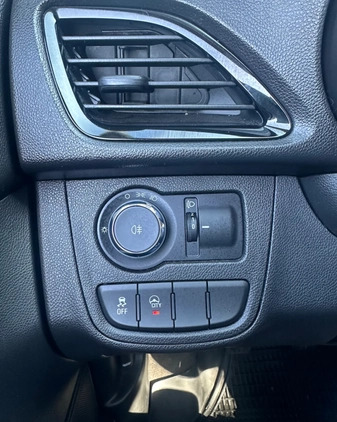 Opel Karl cena 29900 przebieg: 79200, rok produkcji 2015 z Katowice małe 172